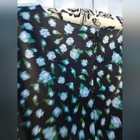 Betsy Johnston Vintage Style Floral Dress - Picture 10 of 10